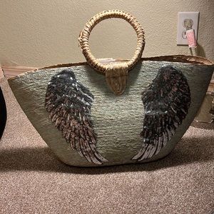 Straw beach bag